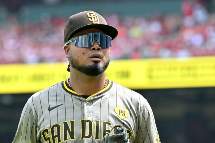 San Diego Padres designated hitter Luis Arraez (4) as seen during a MLB game between the San Diego Padres and the St. Louis Cardinals, on August 29, 2024, at Busch Stadium. St. Louis, MO.